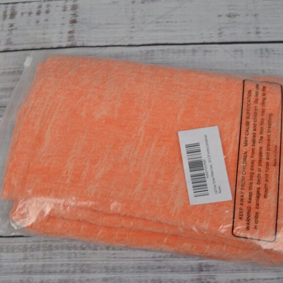 NEW CaliTime Set of 2 Throw Pillow Covers Cases Cantaloupe 20" X 20" - Picture 3 of 9